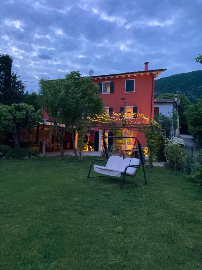 Redhouse Pesina Villa Costermano Exterior photo